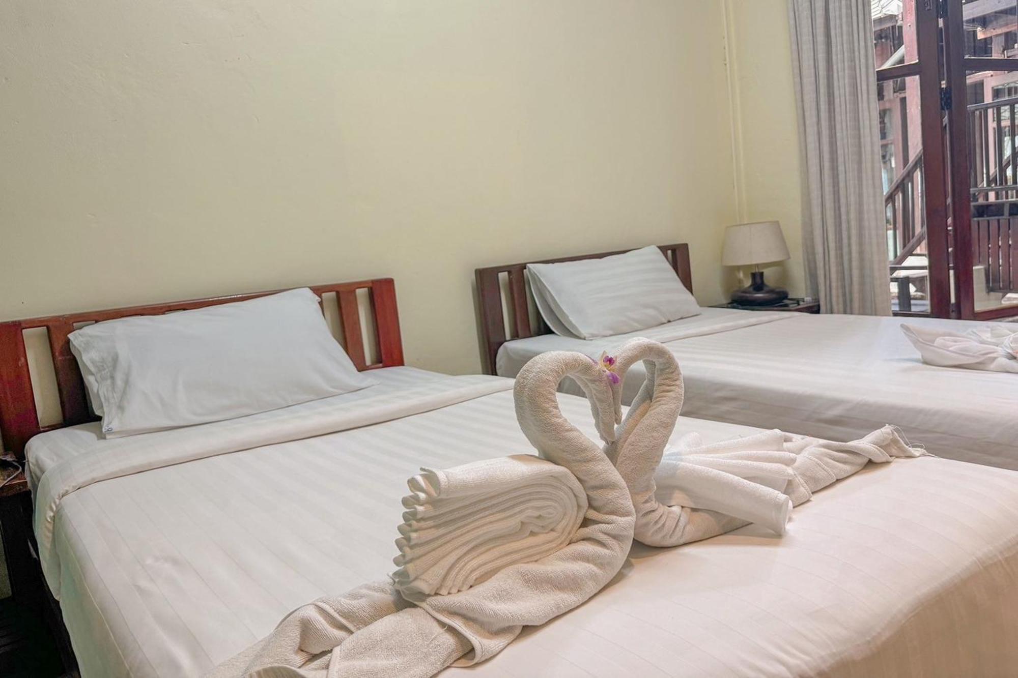 Rompo Boutique Hotel Чиангмай Екстериор снимка
