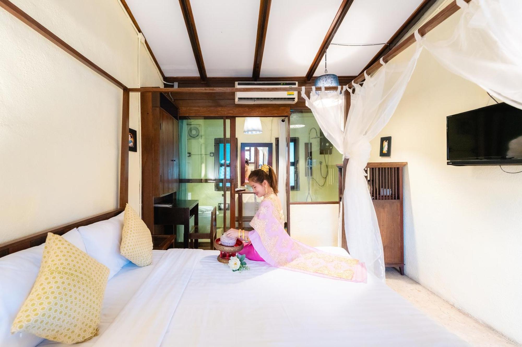 Rompo Boutique Hotel Чиангмай Екстериор снимка