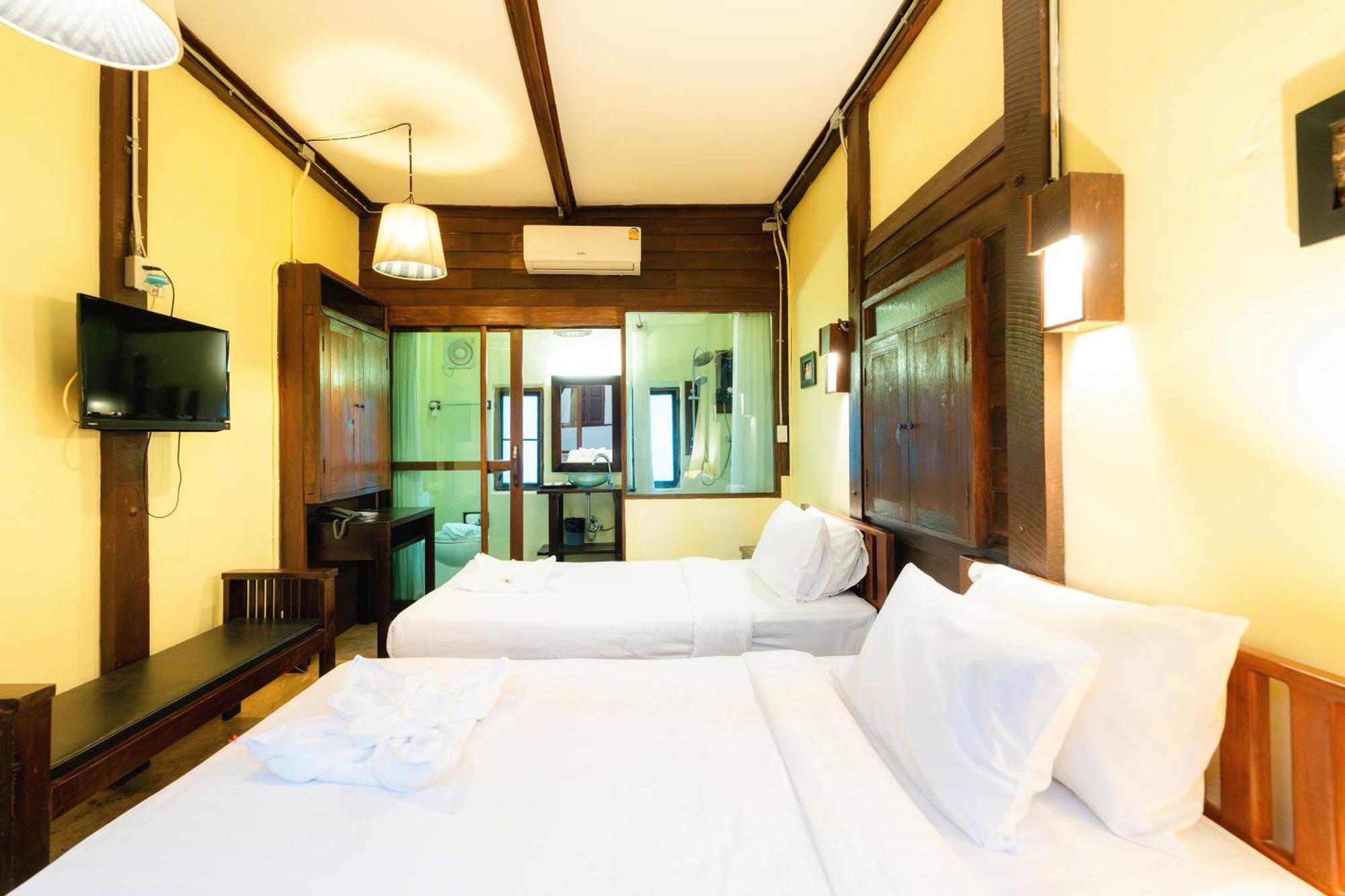 Rompo Boutique Hotel Чиангмай Екстериор снимка